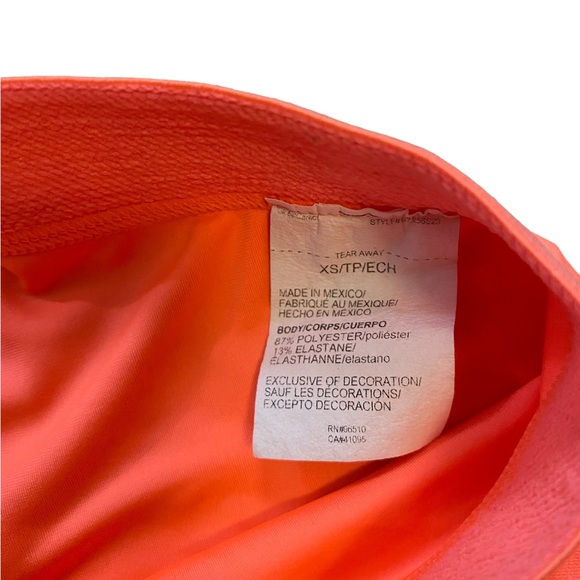 Under Armour  Coral Orange Compression Short - Picture 3 of 3